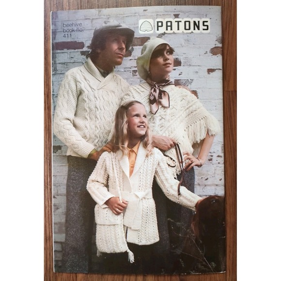 Patons Beehive 411 The Aran Look Vintage Knit Patterns Cardigan Poncho Scarf Etc - Picture 2 of 7